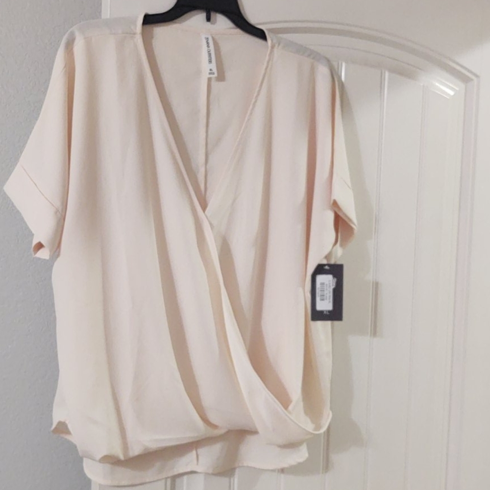 Zenana Outfitters top
